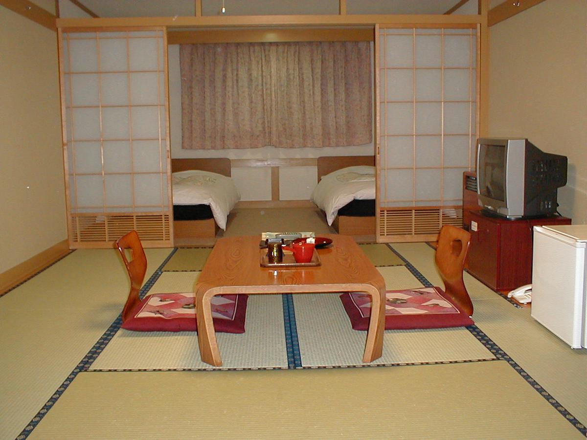 Shiga Palace Hotel Yamanouchi  Zewnętrze zdjęcie