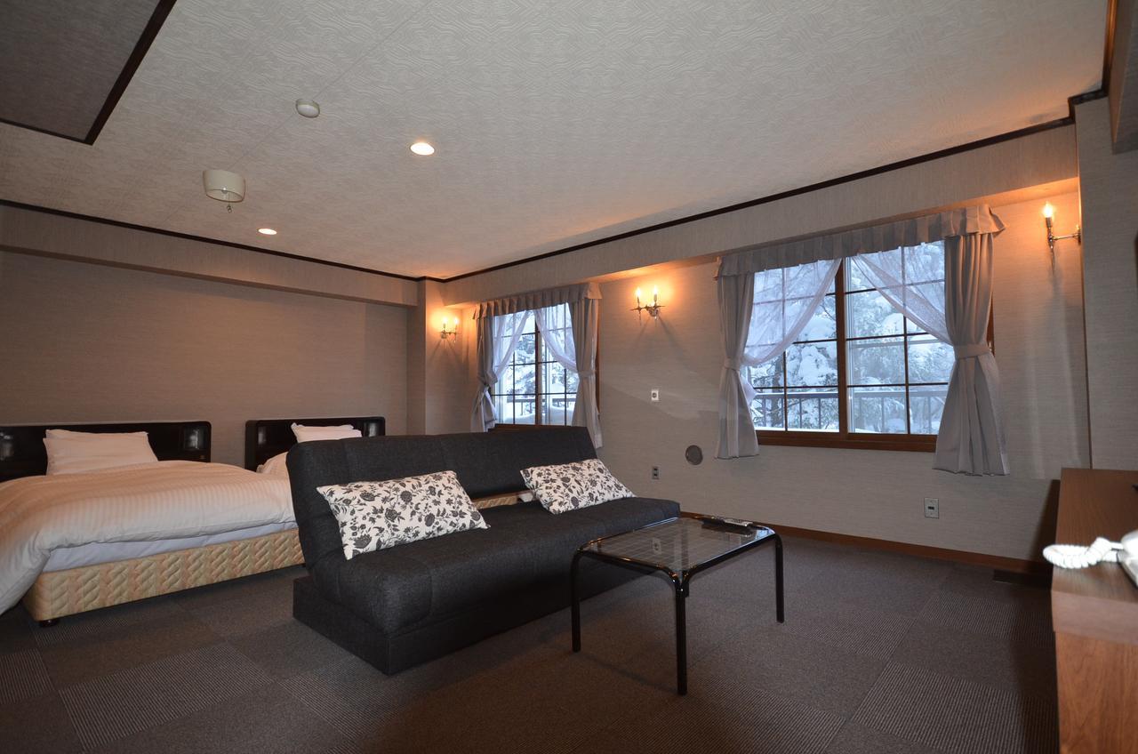 Shiga Palace Hotel Yamanouchi  Zewnętrze zdjęcie